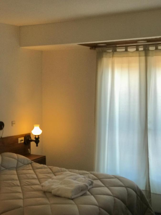 Hotel Crismalu ซาน มาร์ติง เด ลอส อันเดส ภายนอก รูปภาพ